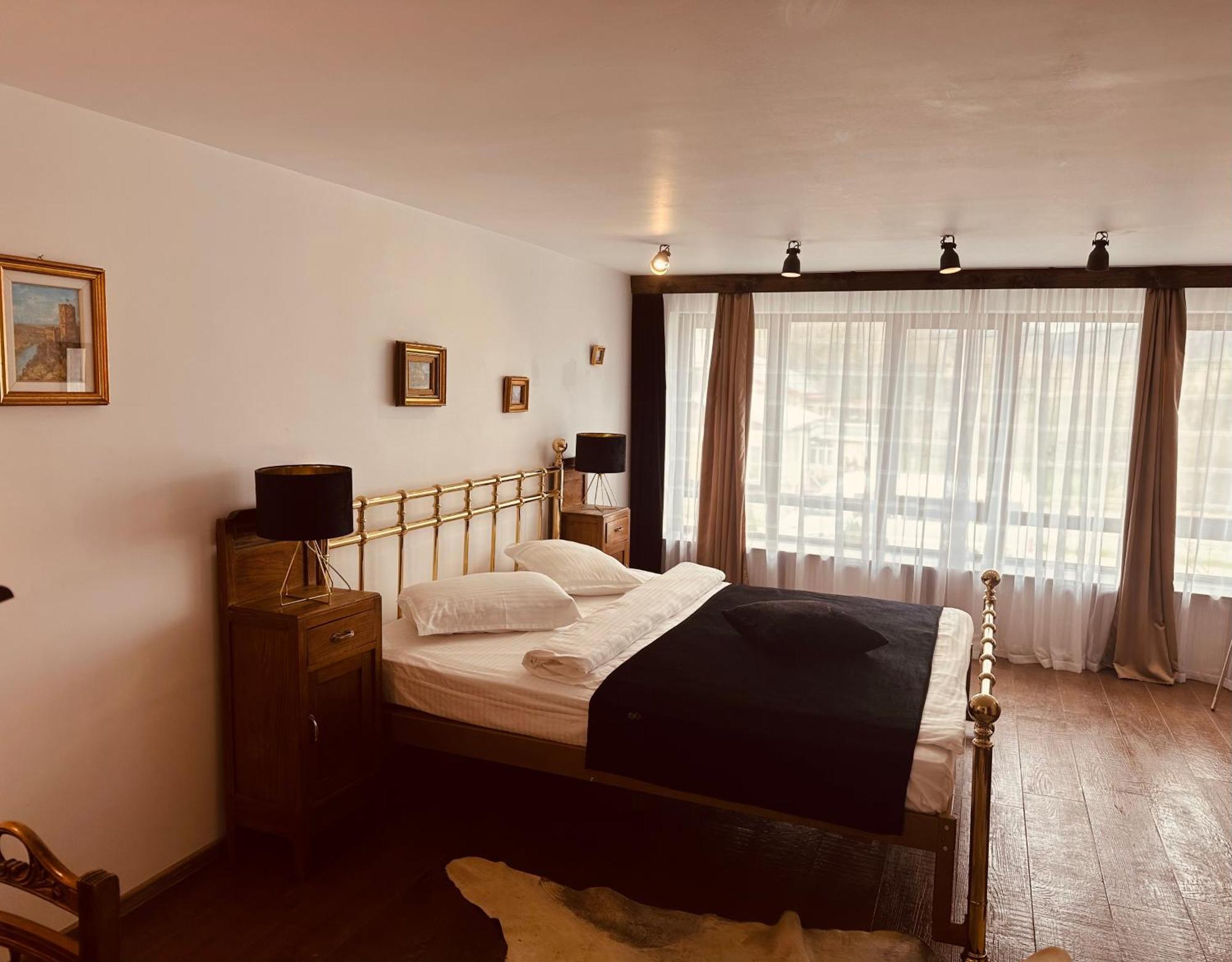 Casa Pisica Noastra Hotel Breaza  Buitenkant foto
